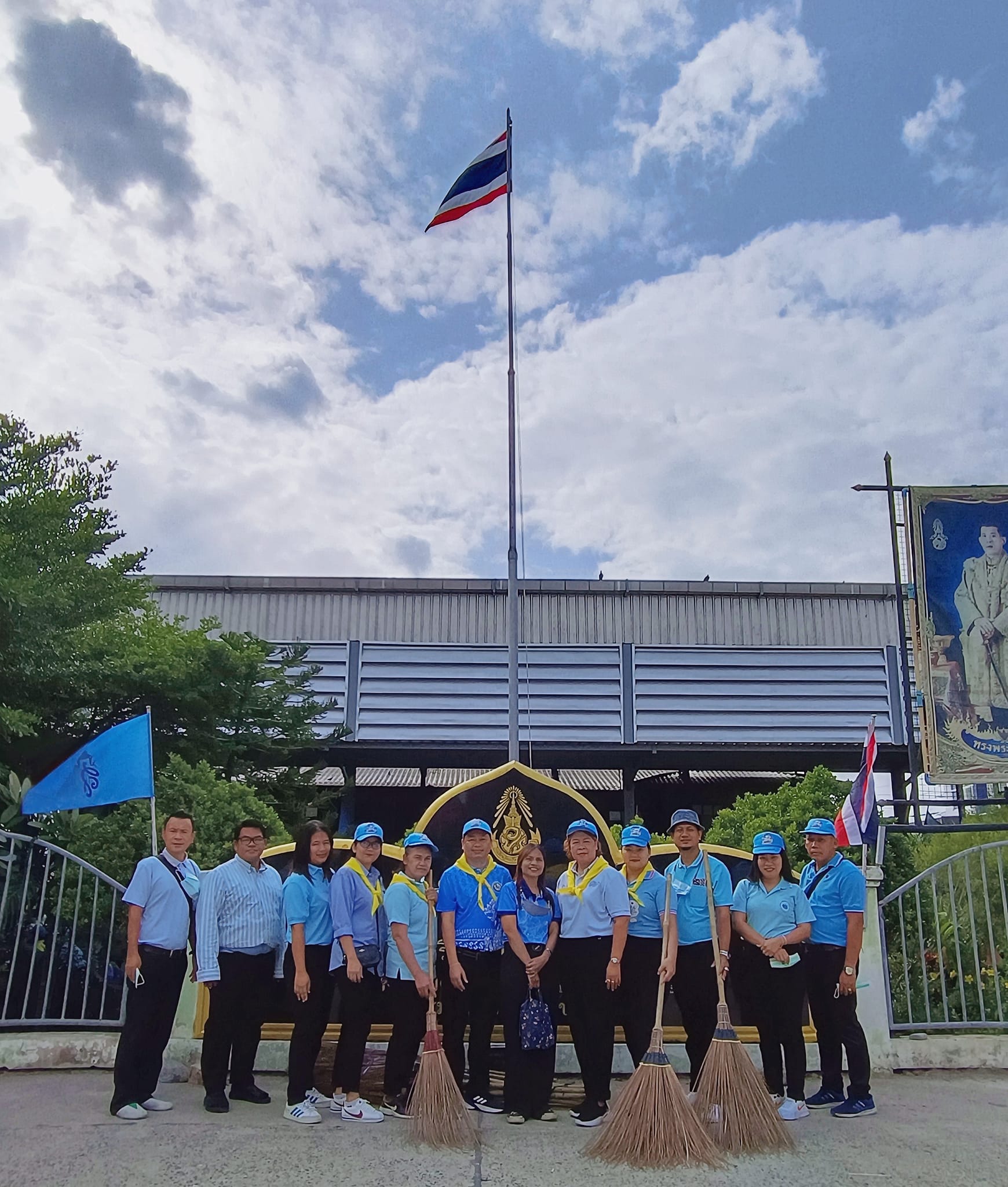 กิจกรรมจิตอาสาพัฒนา เนื่องในวันเฉลิมพระชนมพรรษา สมเด็จพระนางเจ้าสิริกิติ์ พระบรมราชินีนาถ (วันแม่แห่งชาติ)
