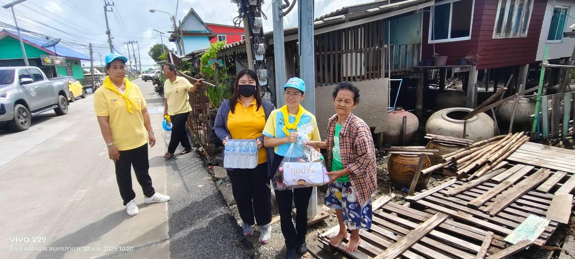 กิจกรรมมุ่งหมายให้การช่วยเหลือและเป็นขวัญกำลังให้แก่กลุ่มเปราะบางในพื้นที่ตำบลคลองด่าน