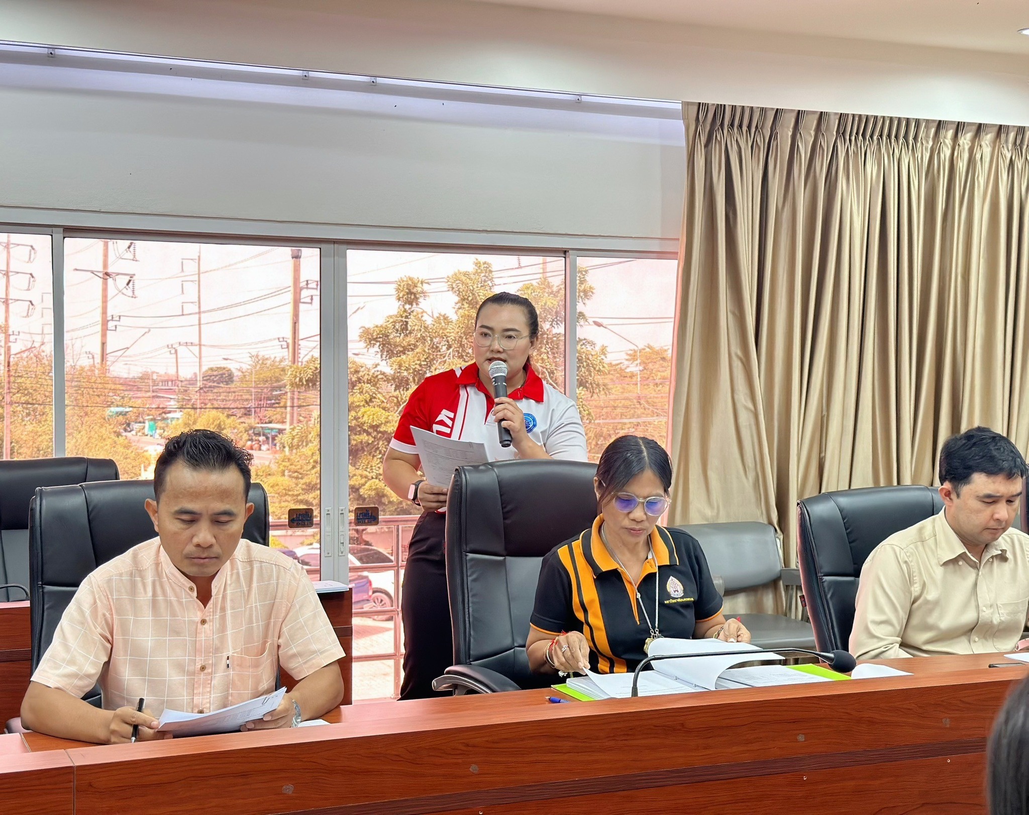 ประชุมหัวหน้าส่วนราชการ