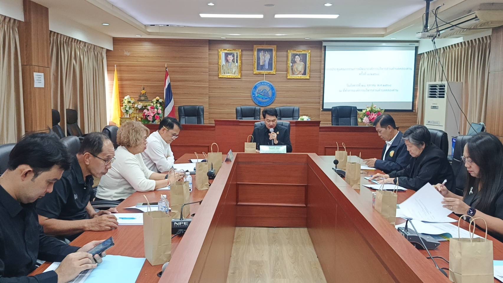 ดำเนินการจัดประชุมคณะกรรมการพัฒนาองค์การบริหารส่วนตำบลคลองด่าน &nbsp;ครั้งที่ &nbsp;3/2568&nbsp;