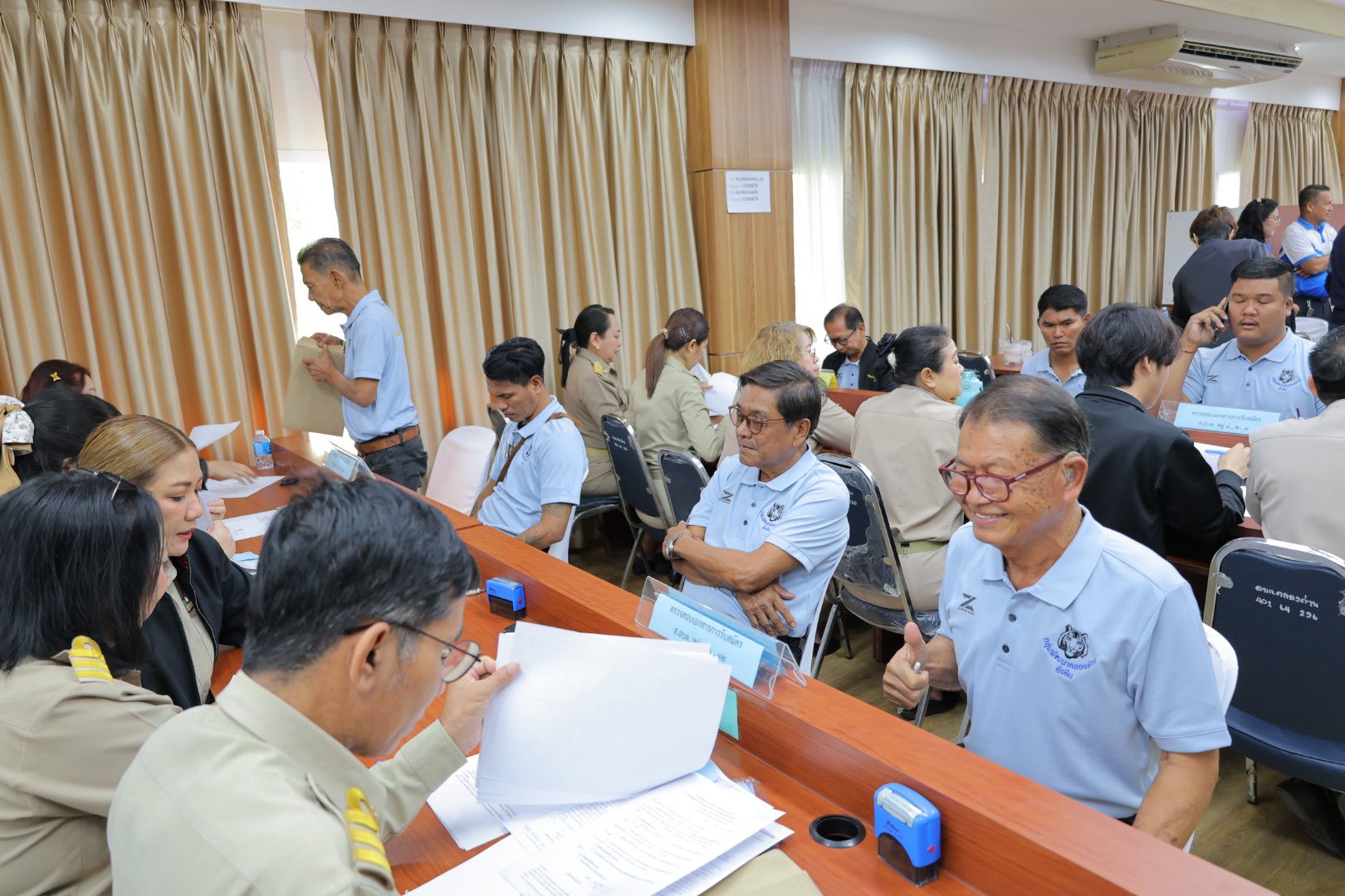 บรรยากาศวันแรกของการรับสมัครรับเลือกตั้งนายกองค์การบริหารส่วนตำบลคลองด่านและสมาชิกสภาองค์การบริหารส่วนตำบลคลองด่าน