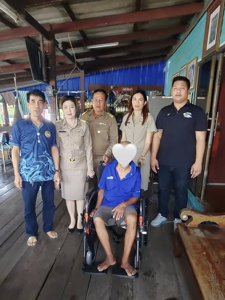 ลงพื้นที่มอบกายอุปกรณ์ให้กับคนพิการในเขตพื้นที่