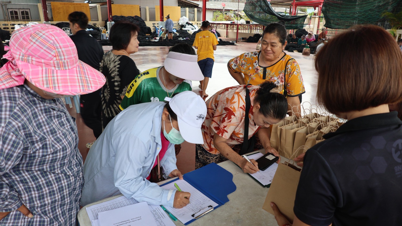 โครงการจัดทำประชาคมหมู่บ้านในพื้นที่ตำบลคลองด่าน