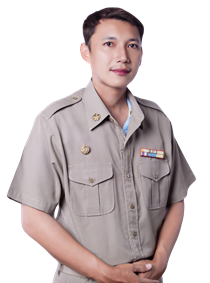 นายสาธิต ประฐมสุข