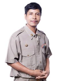 นายนเรศ ดอกม่วง